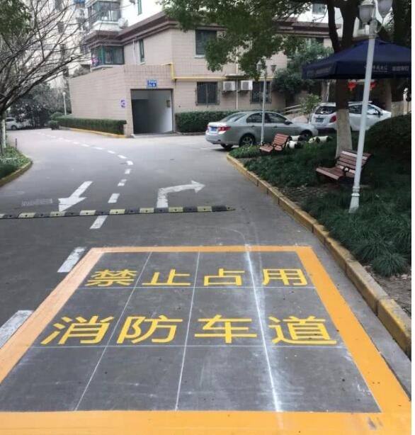 空降門(mén)